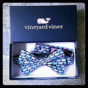 Brand new Vineyard Vines boys pastel whale bow tie